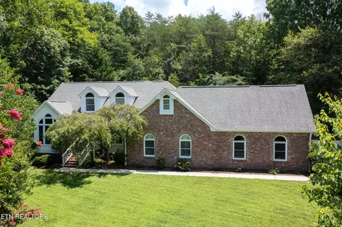 3008 Williams Rd, Knoxville, TN 37932