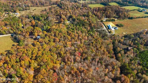 4963 Parker Loop Rd, Birchwood, TN 37308 photo 8