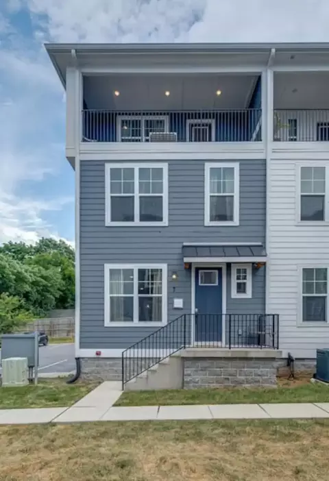 105 Duke St #7, Nashville, TN 37207