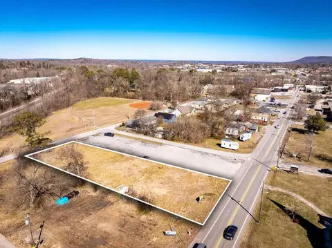 5515 Main St, Ooltewah, TN 37363