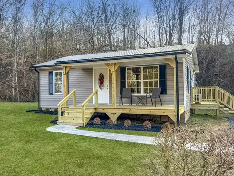 608 Big Rock Rd, Big Rock, TN 37023