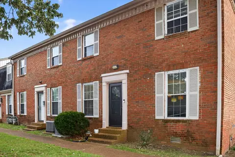 323 Forest Park Rd #5-16, Madison, TN 37115