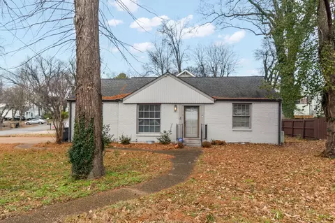 2106 Sharondale Dr, Nashville, TN 37215