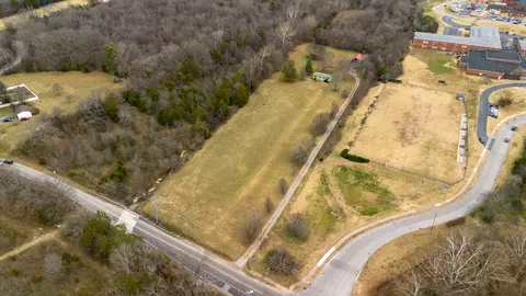 5824 Pettus Rd, Antioch, TN 37013