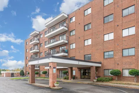 200 Sanders Ferry Rd #2204, Hendersonville, TN 37075
