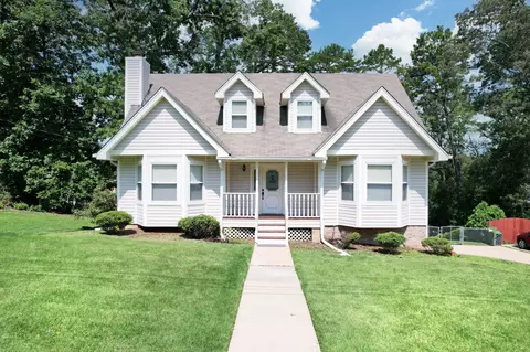 1915 Port Royal Drive Dr, Soddy Daisy, TN 37379