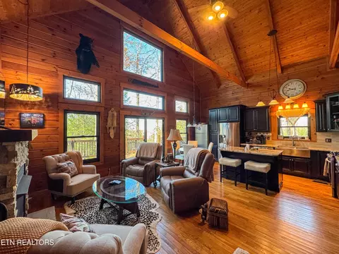 390 John J Smith Rd, Oneida, TN 37841 photo 11