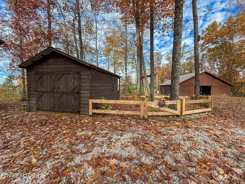 390 John J Smith Rd, Oneida, TN 37841 photo 41