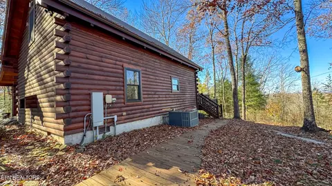 390 John J Smith Rd, Oneida, TN 37841 photo 6
