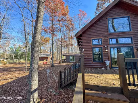 390 John J Smith Rd, Oneida, TN 37841 photo 8