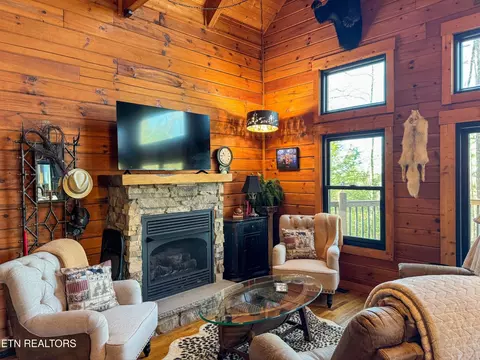 390 John J Smith Rd, Oneida, TN 37841 photo 12