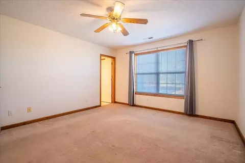 Bedroom - 617 2nd Ave S, Loretto, TN 38469 photo 5 of 5