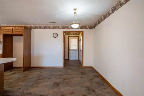 Entry Way - 617 2nd Ave S, Loretto, TN 38469 photo 1 of 1