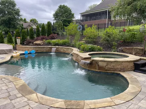 1150 Saddlebrook Dr #195, Chattanooga, TN 37405
