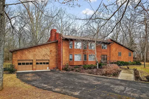 313 Big Rock Rd, Smithville, TN 37166