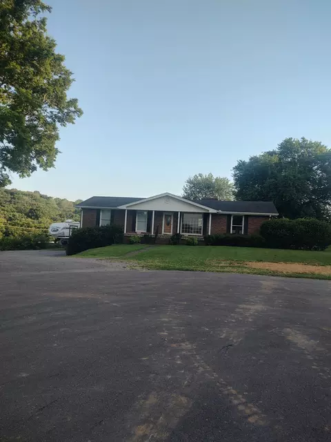 6518 Firestone Ct, Nashville, TN 37209
