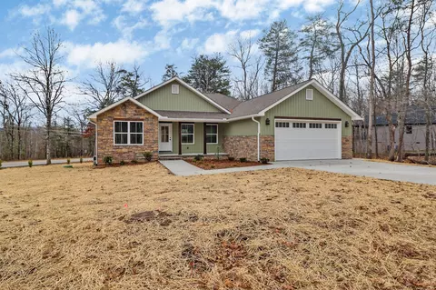 154 Adler Ln, Crossville, TN 38558