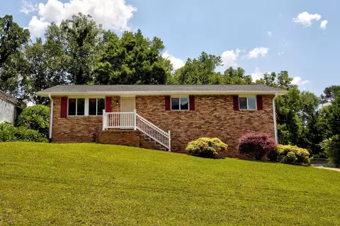 624 Corbley Rd, Rossville, GA 30741