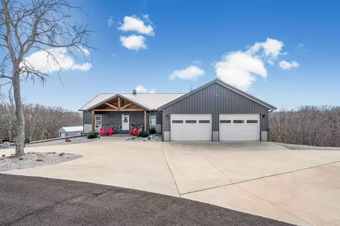 124 Eagle Nest Ct, Dover, TN 37058