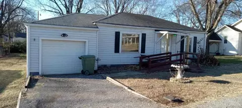 208 Dawson Ln, Lebanon, TN 37087
