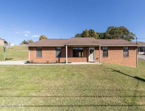 4926 Stewart Ridge Rd, Knoxville, TN 37938