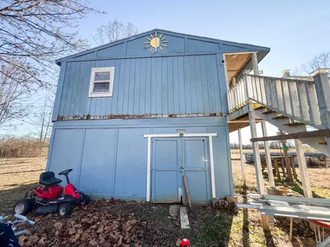 Exterior - 486 Water View Loop, Savannah, TN 38372 photo 3 of 7