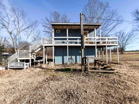 Exterior - 486 Water View Loop, Savannah, TN 38372 photo 4 of 7