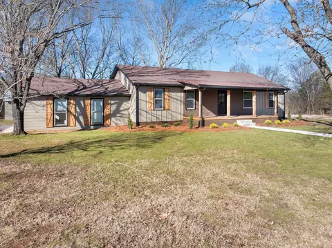 810 Frank Martin Rd, Shelbyville, TN 37160