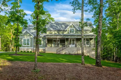 11570 Armstrong Rd, Soddy Daisy, TN 37379