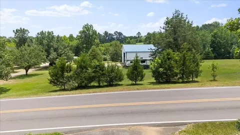 1 County Road 700, Riceville, TN 37370