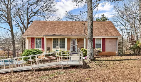 1278 Jostin Dr, Clarksville, TN 37040