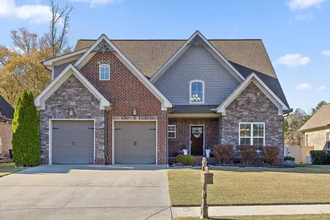 1037 Stone Ledge Ln, Chattanooga, TN 37421