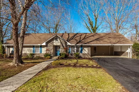 203 Mosley Dr, Springfield, TN 37172