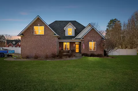 906 Pruitt Ct, Mount Juliet, TN 37122