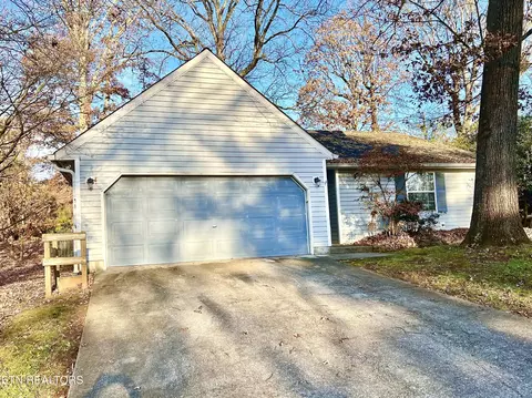 616 Tarpley St, Maryville, TN 37804