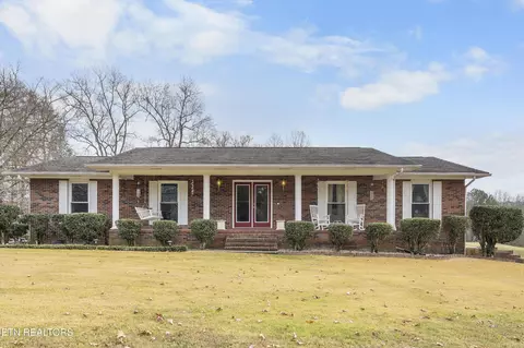 364 Orchard Valley Dr, Harriman, TN 37748
