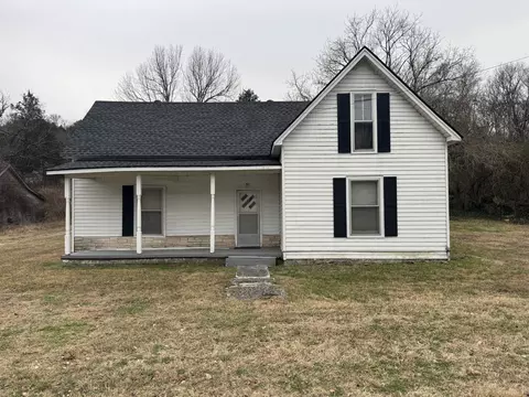 51 Riddleton Cir, Riddleton, TN 37151