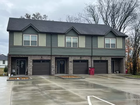 106 Adkins St, Clarksville, TN 37042