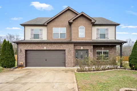 940 Smoots Dr, Clarksville, TN 37042