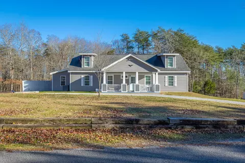 738 Orchard Dr, Tracy City, TN 37387