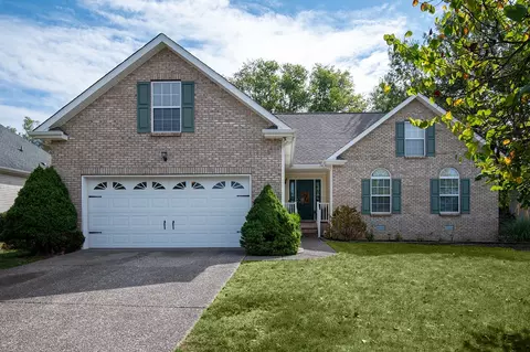 425 Remington Ave, Gallatin, TN 37066