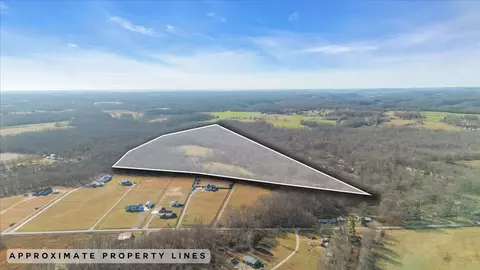 6527 Fredonia Rd, Manchester, TN 37355