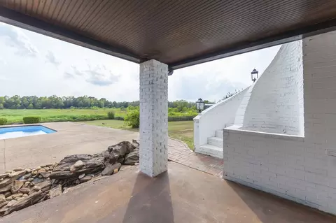 Exterior - 3140 Beech Bluff Rd, Jackson, TN 38301 photo 19 of 21