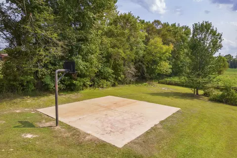 Exterior - 3140 Beech Bluff Rd, Jackson, TN 38301 photo 13 of 21