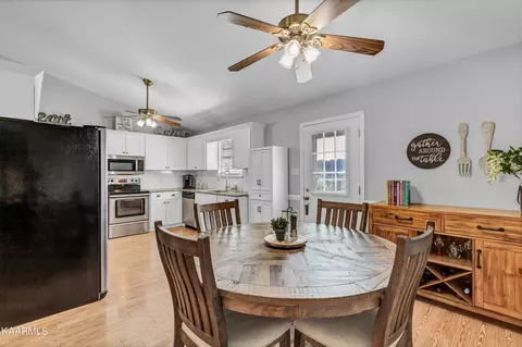 1433 Lambert Rd, Greenback, TN 37742 photo 9