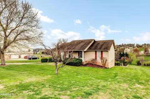 1433 Lambert Rd, Greenback, TN 37742 photo 5