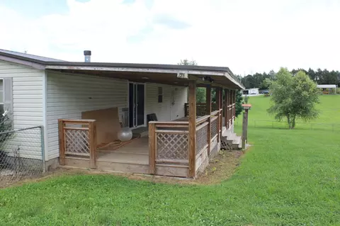 121 Dorothy Dr, Talbott, TN 37877 photo 2