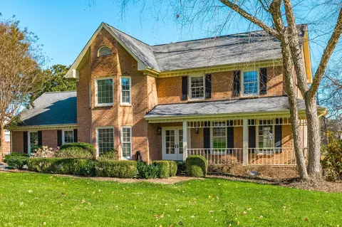 1561 Oxford Ct, Gallatin, TN 37066