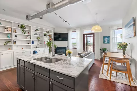 800 Woodland St #301, Nashville, TN 37206