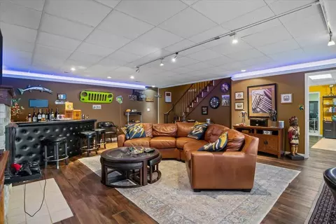 Living - 122 Reep Rd, Dickson, TN 37055 photo 2 of 2
